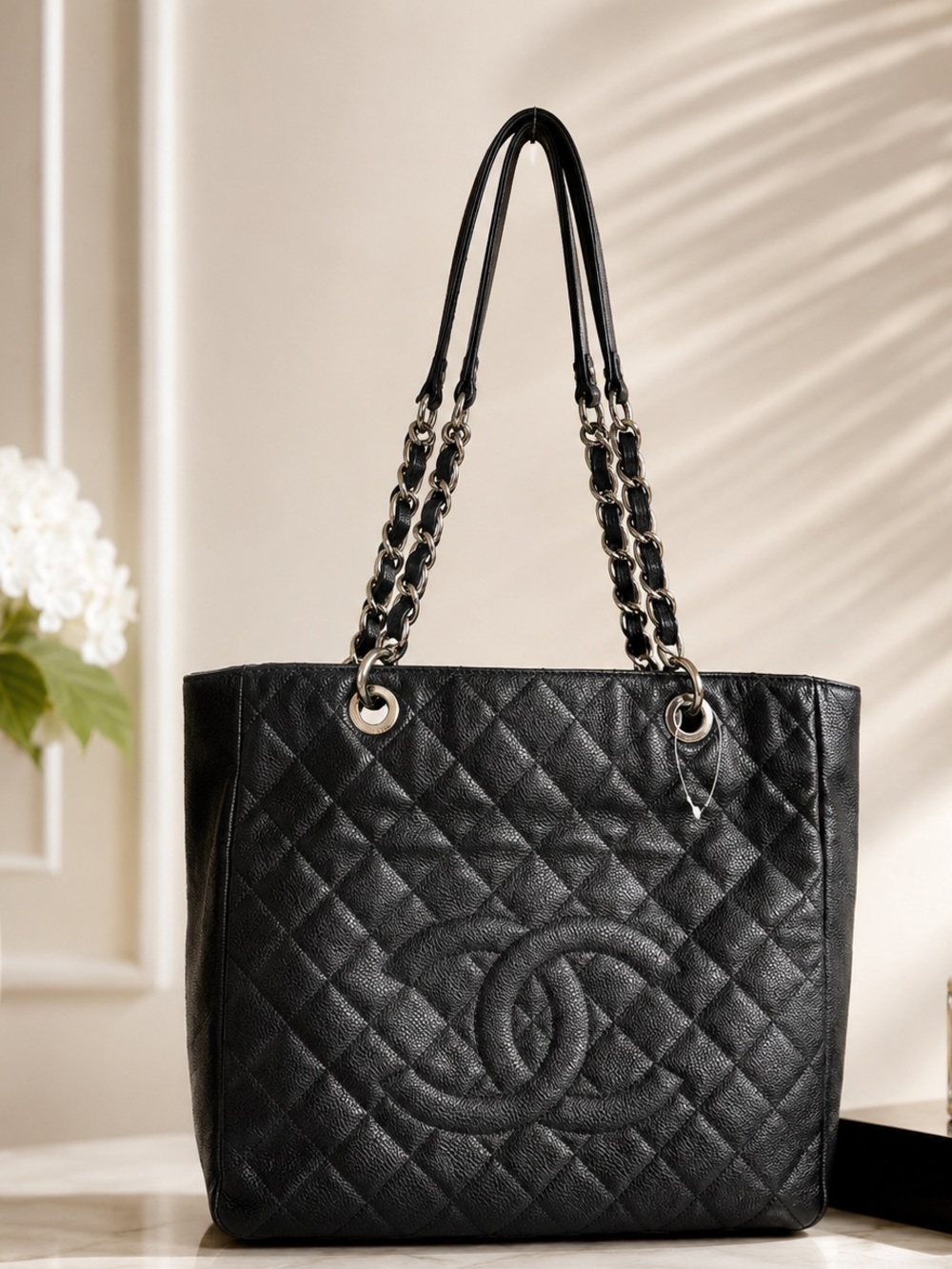 Chanel Caviar  Grand shopping tote